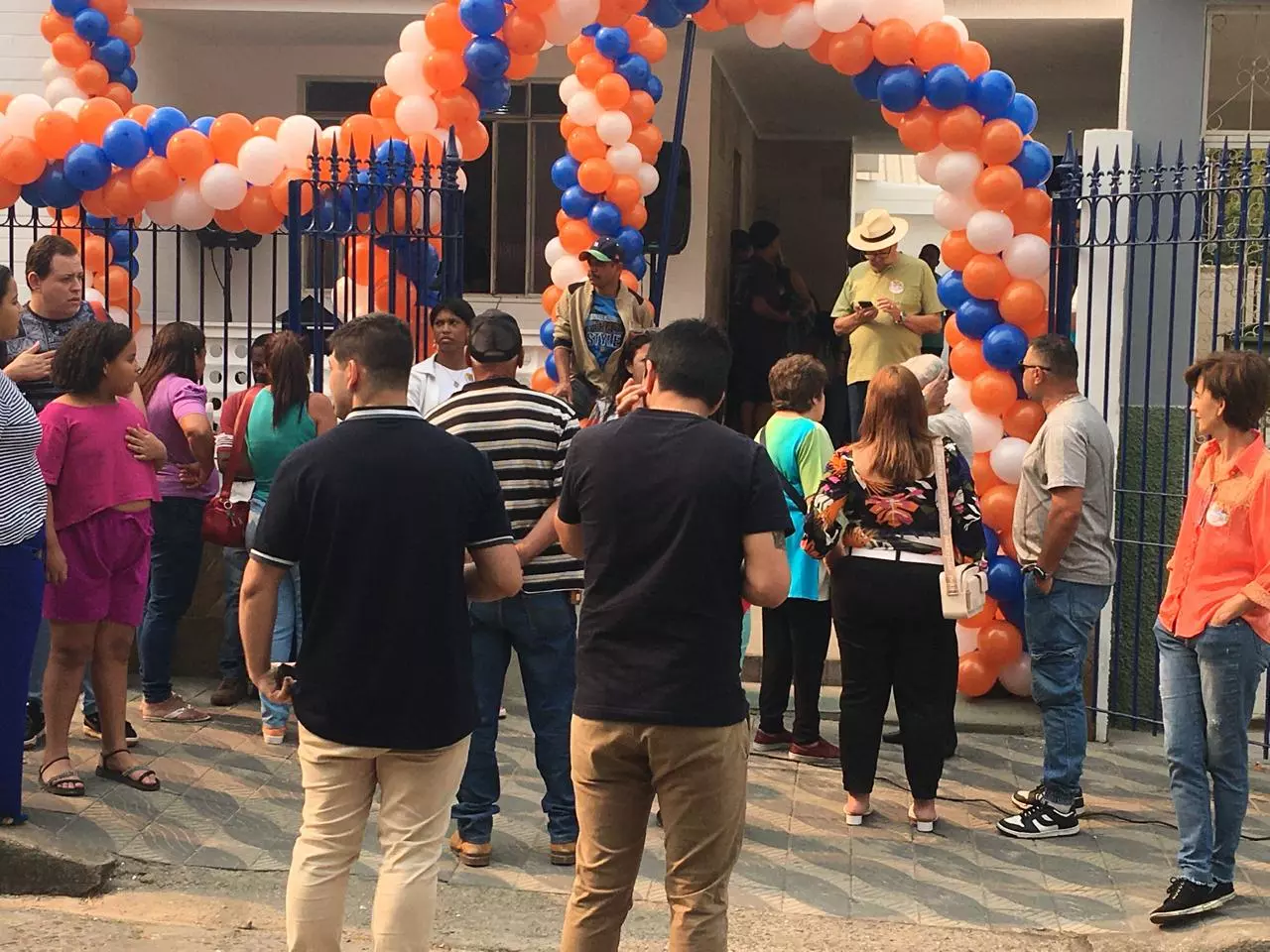 Inaugurado o comitê de campanha de Bebeto Faria e Francini Tavares na Avenida Rui Barbosa